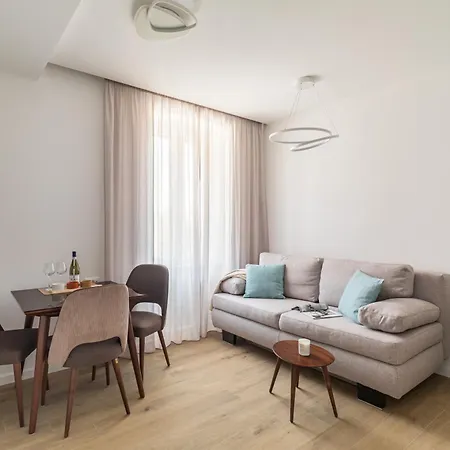 De Luxe Adriatic 1 & Adriatic 2 Apartman *