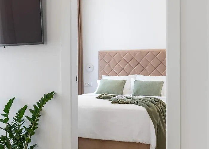 De Luxe Adriatic 1 & Adriatic 2 Apartment *