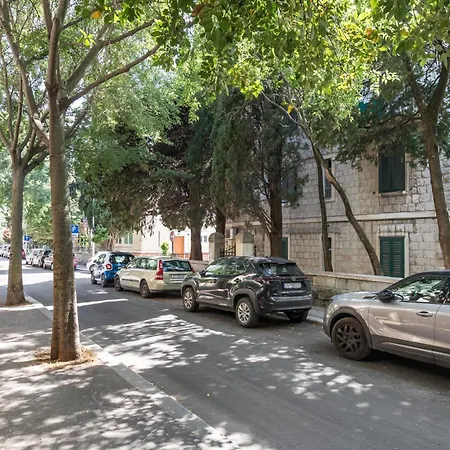 Apartments De Luxe Adriatic 1 & Adriatic 2