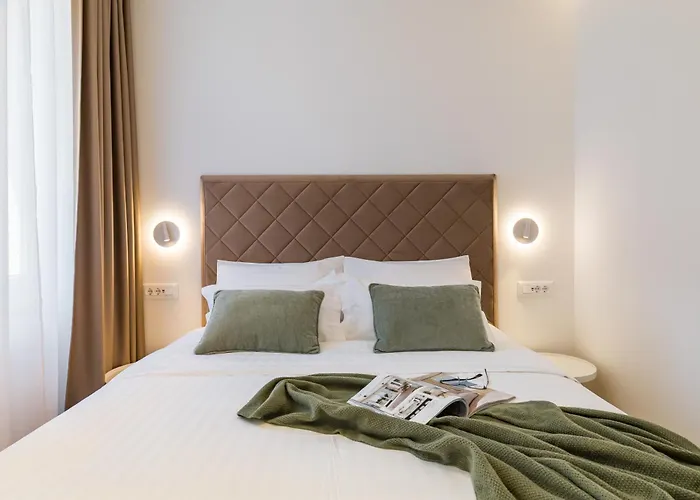 De Luxe Adriatic 1 & Adriatic 2 Apartment Split