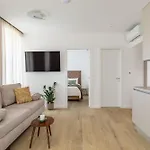 דירה De Luxe Adriatic 1 & Adriatic 2 *