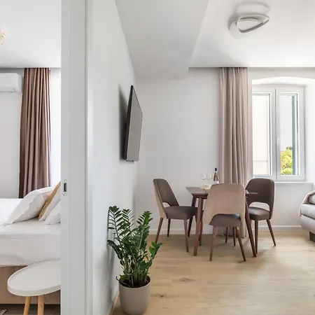 Apartamento Apartments De Luxe Adriatic 1 & Adriatic 2 *