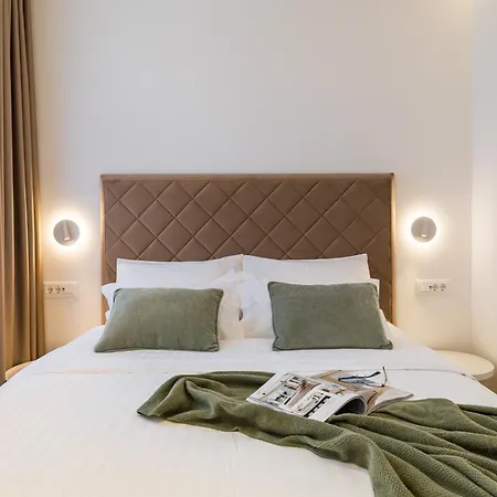 De Luxe Adriatic 1 & Adriatic 2 Apartment Split